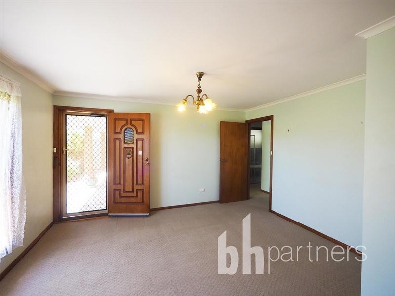 12 Showground Road, Mount Pleasant SA 5235