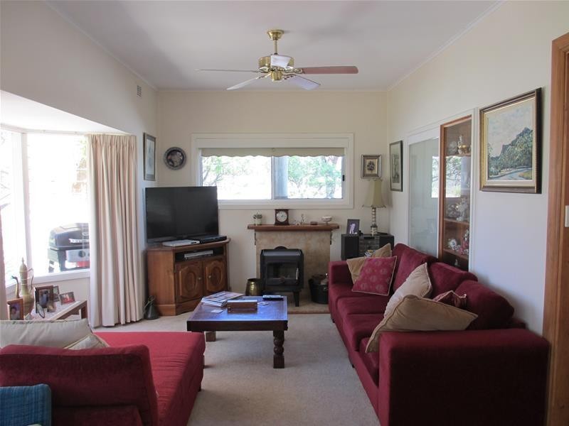 11 Rob Loxton Road, Walker Flat SA 5238