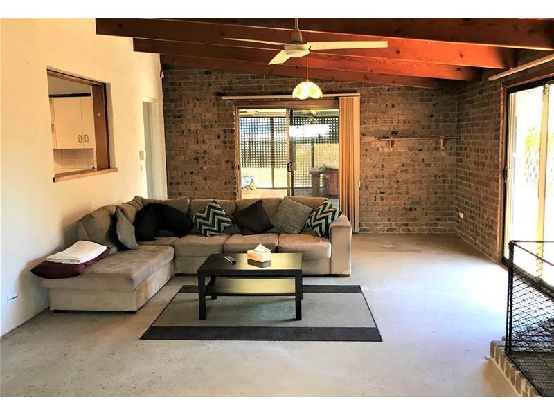 32 Columbia Crescent, Hallett Cove SA 5158