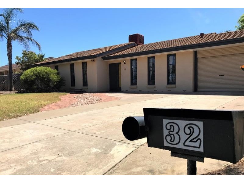 32 Columbia Crescent, Hallett Cove SA 5158