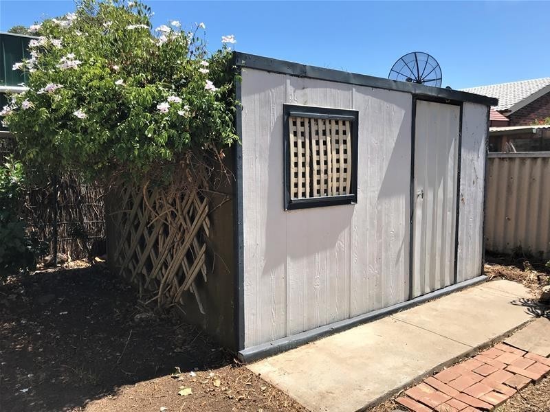 32 Columbia Crescent, Hallett Cove SA 5158