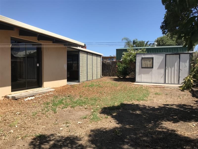 32 Columbia Crescent, Hallett Cove SA 5158