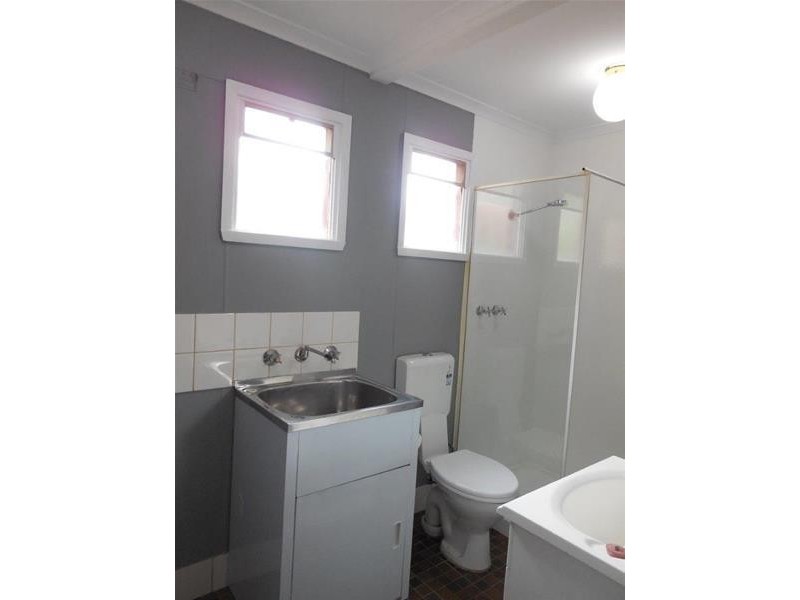 2 Saleyard Road, Mount Pleasant SA 5235