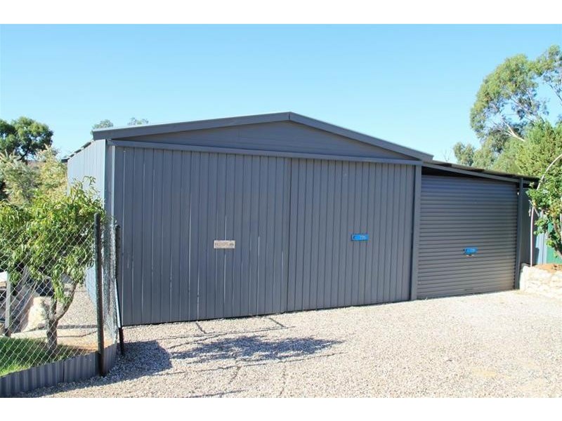 11 Khancoban Place, Younghusband SA 5238