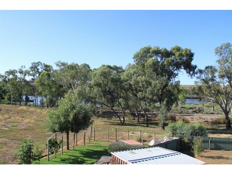 11 Khancoban Place, Younghusband SA 5238