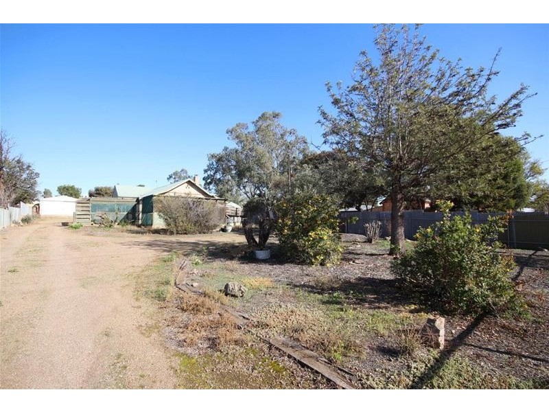 8 Queen Mary Street, Mannum SA 5238