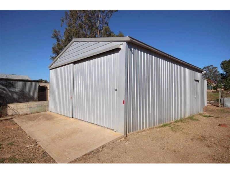 8 Queen Mary Street, Mannum SA 5238