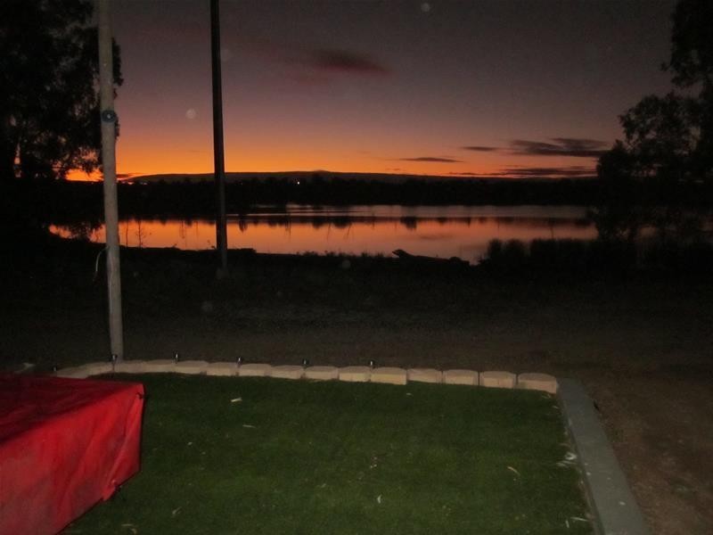 88 Marks Landing, Swan Reach SA 5354