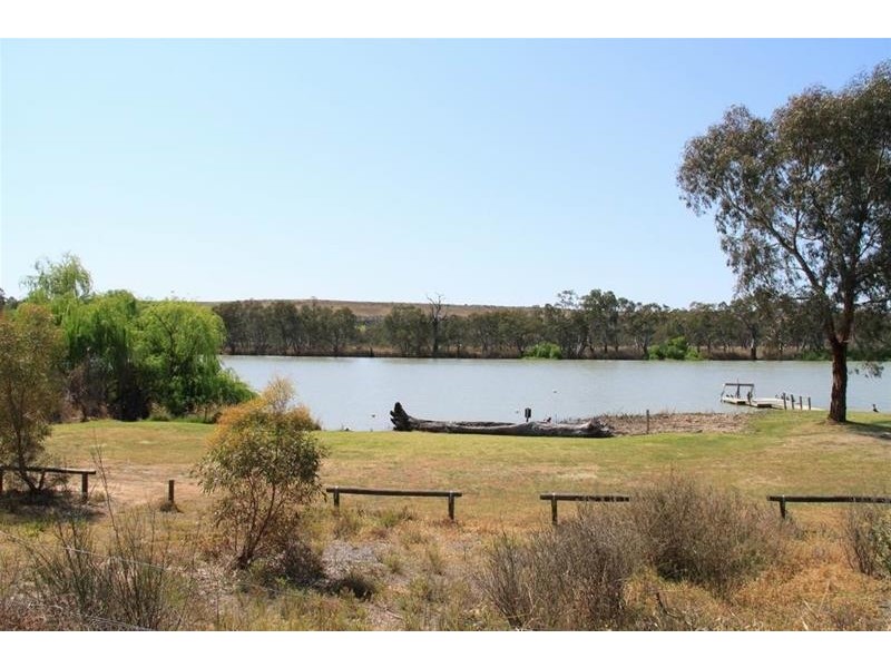 1490 East Front Road, Younghusband SA 5238