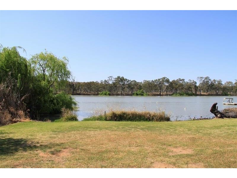 1490 East Front Road, Younghusband SA 5238