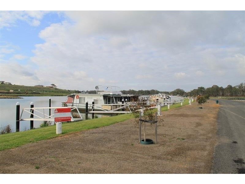 Berth 99 Pelican Drive MANNUM WATERS, Mannum SA 5238