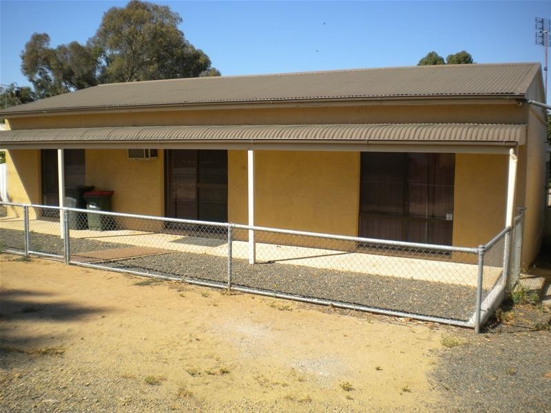 17 Phillip Street, Swan Reach SA 5354