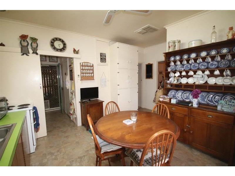 64 Adelaide Road, Mannum SA 5238