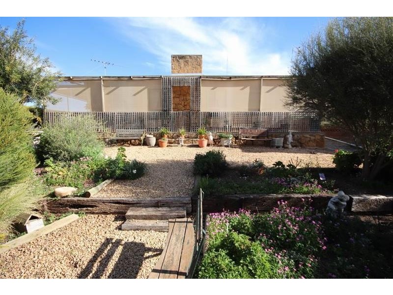 64 Adelaide Road, Mannum SA 5238