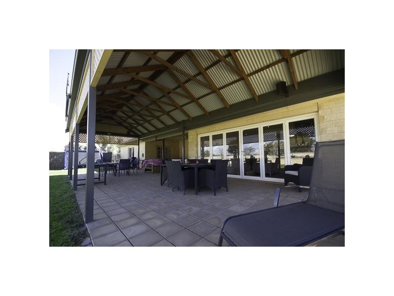 39 cnr Ridley and Randell Road, Mannum SA 5238