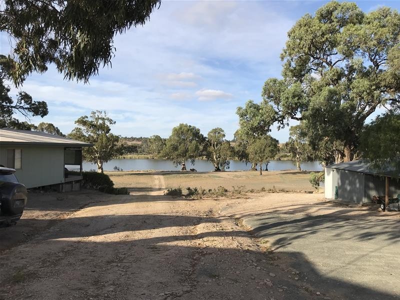 30 Langs Landing, Swan Reach SA 5354