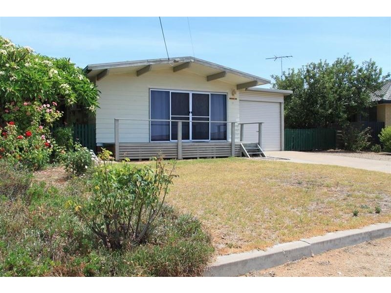 13 Esplanade, Mannum SA 5238