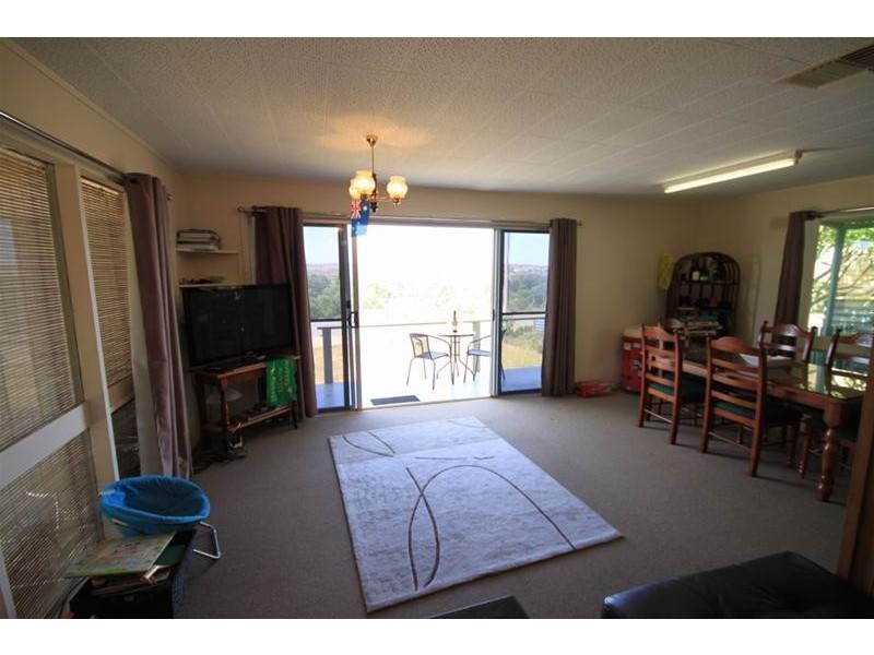 13 Esplanade, Mannum SA 5238