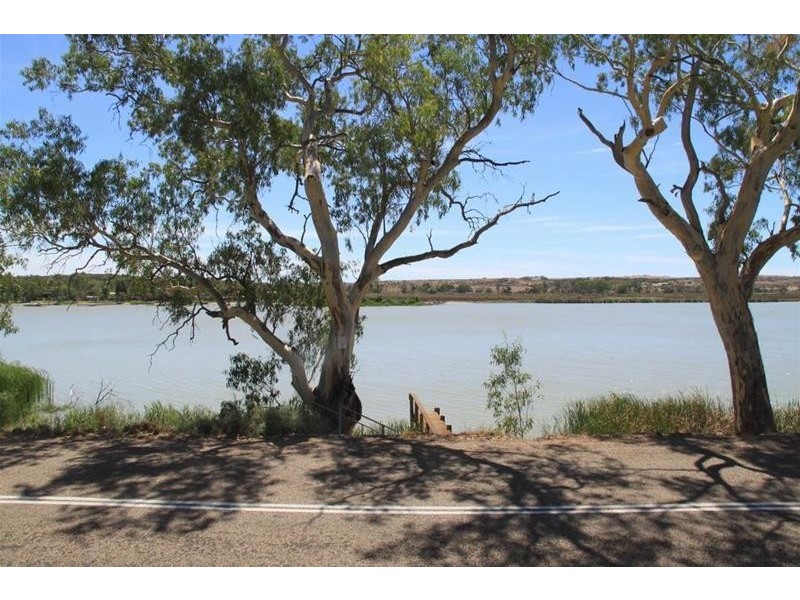 770 East Front Road, Younghusband SA 5238