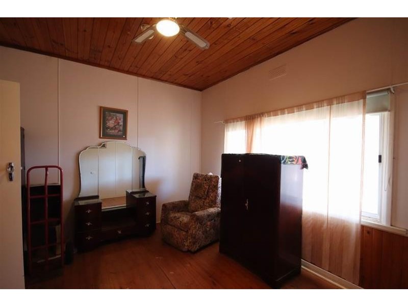 34 Adelaide  Road, Mannum SA 5238