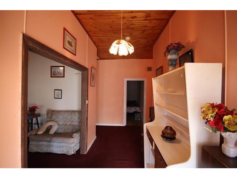 34 Adelaide  Road, Mannum SA 5238