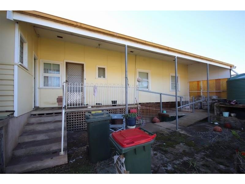 34 Adelaide  Road, Mannum SA 5238