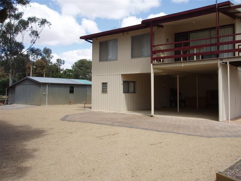 25 Rob Loxton Road, Walker Flat SA 5238