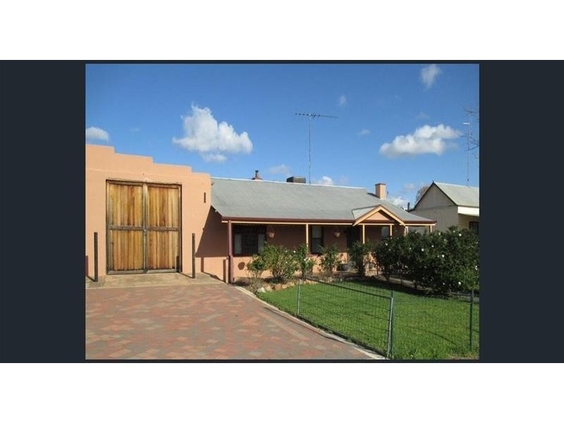 30 Anzac Avenue, Swan Reach SA 5354