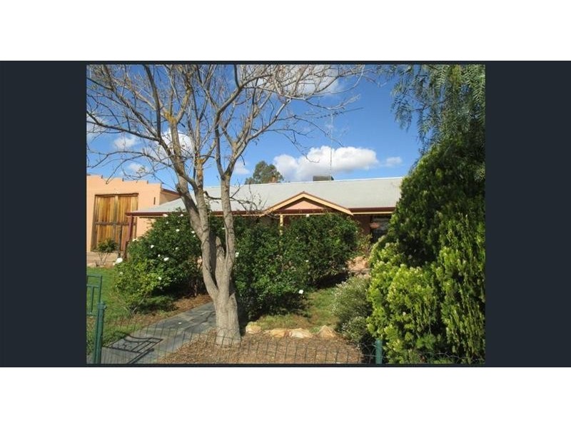 30 Anzac Avenue, Swan Reach SA 5354