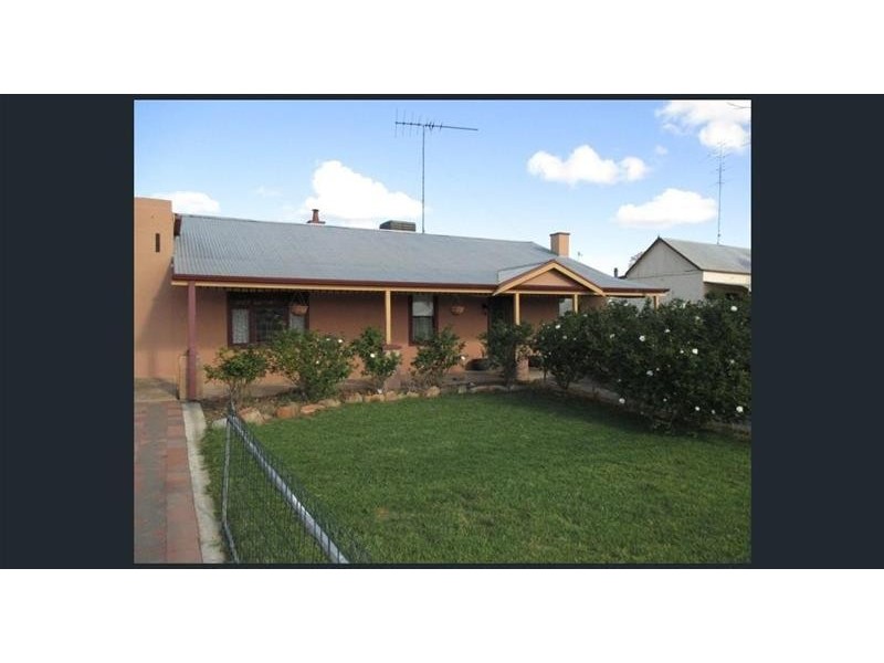 30 Anzac Avenue, Swan Reach SA 5354