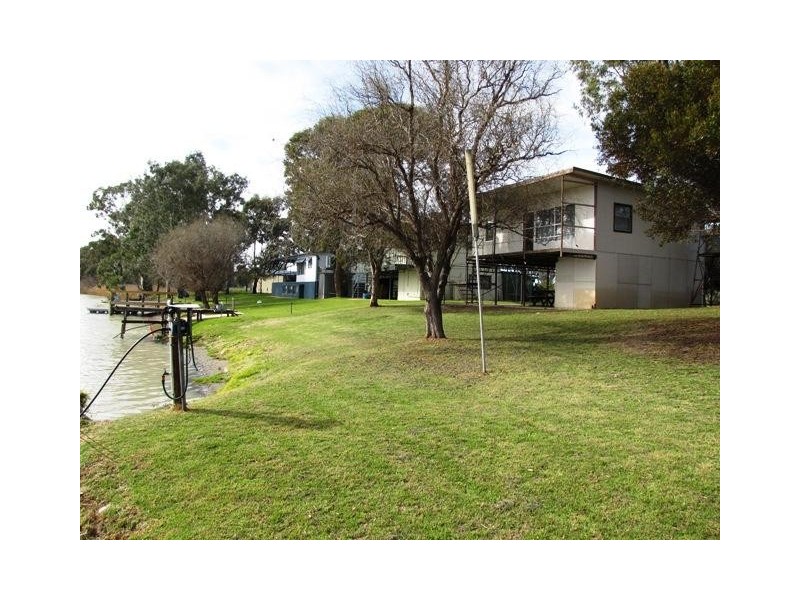 Lot 3  Julanka Holdings East Front  Road, Younghusband SA 5238