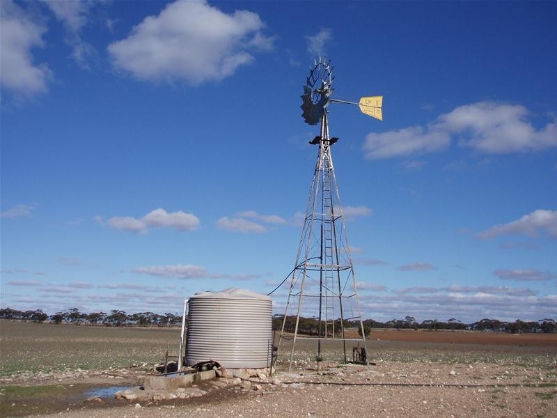 S 129, 130, 207 Sleeper Track Road, Sedan SA 5353