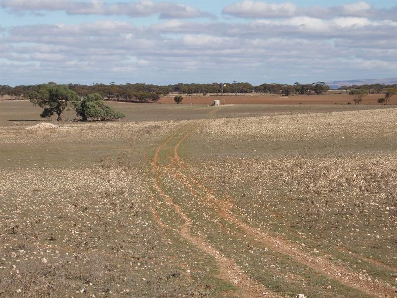S 129, 130, 207 Sleeper Track Road, Sedan SA 5353
