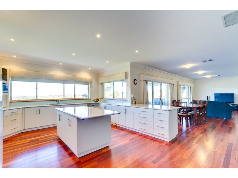 1 Magpie Castle Road, Lobethal SA 5241