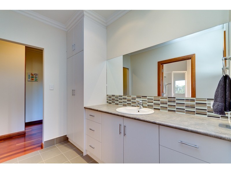 1 Magpie Castle Road, Lobethal SA 5241