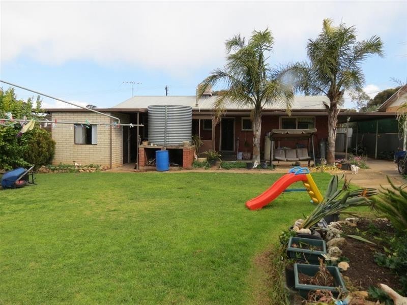 15 Little Anne Street, Mannum SA 5238
