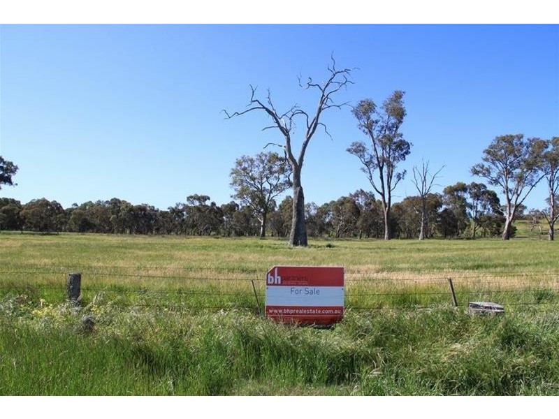 Section 330 & 405 and 332 Kubenk Road, Rockleigh SA 5254