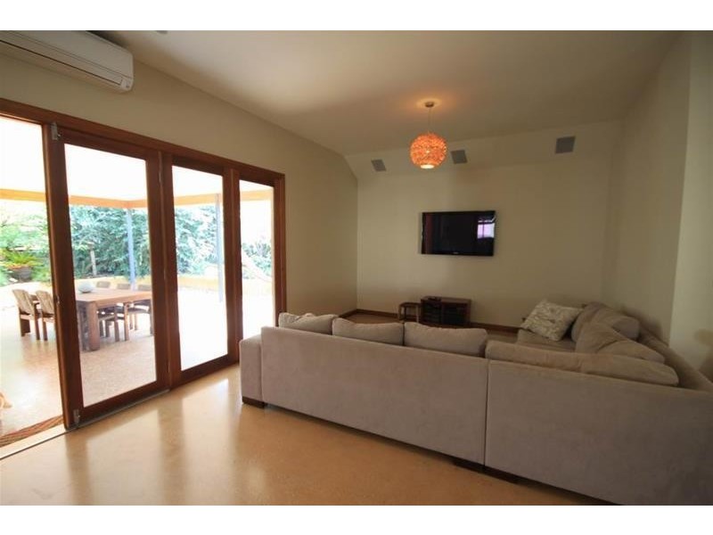 15 Walker Avenue, Mannum SA 5238