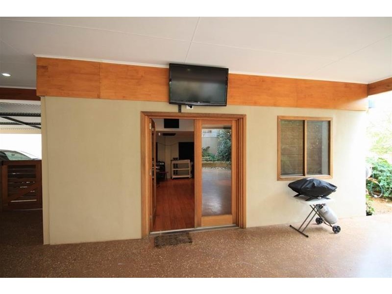 15 Walker Avenue, Mannum SA 5238