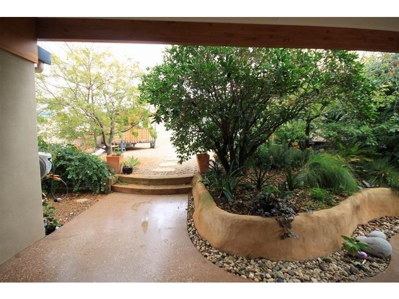 15 Walker Avenue, Mannum SA 5238