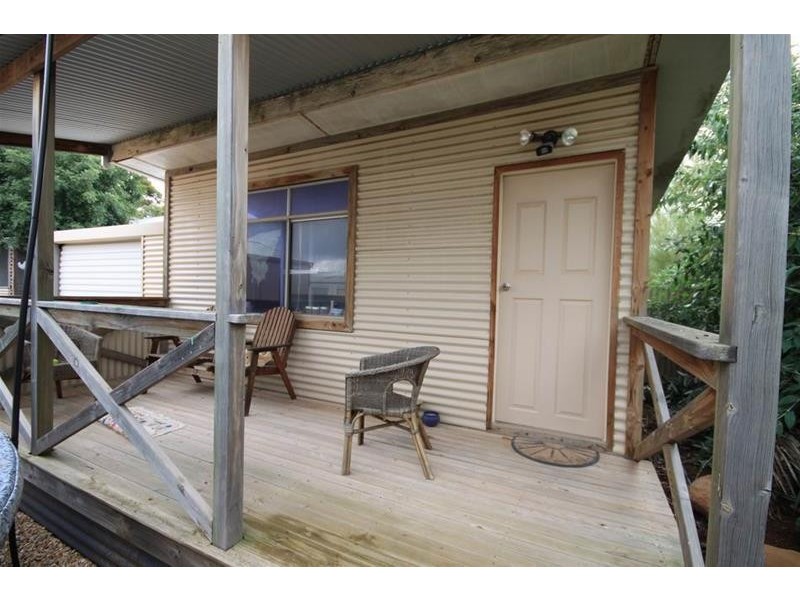 15 Walker Avenue, Mannum SA 5238