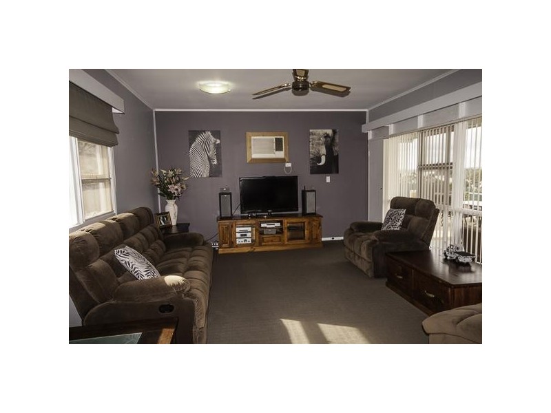 No 13 Esmerelda Street, Mannum SA 5238