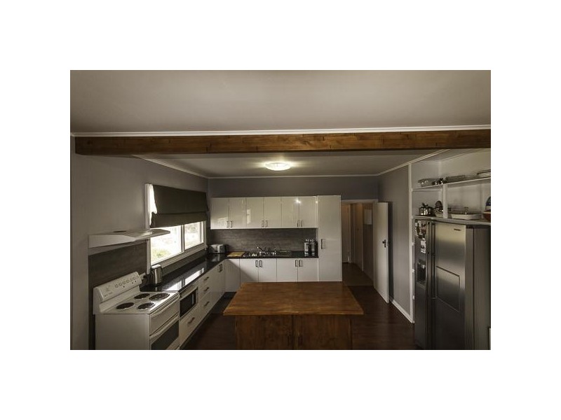 No 13 Esmerelda Street, Mannum SA 5238