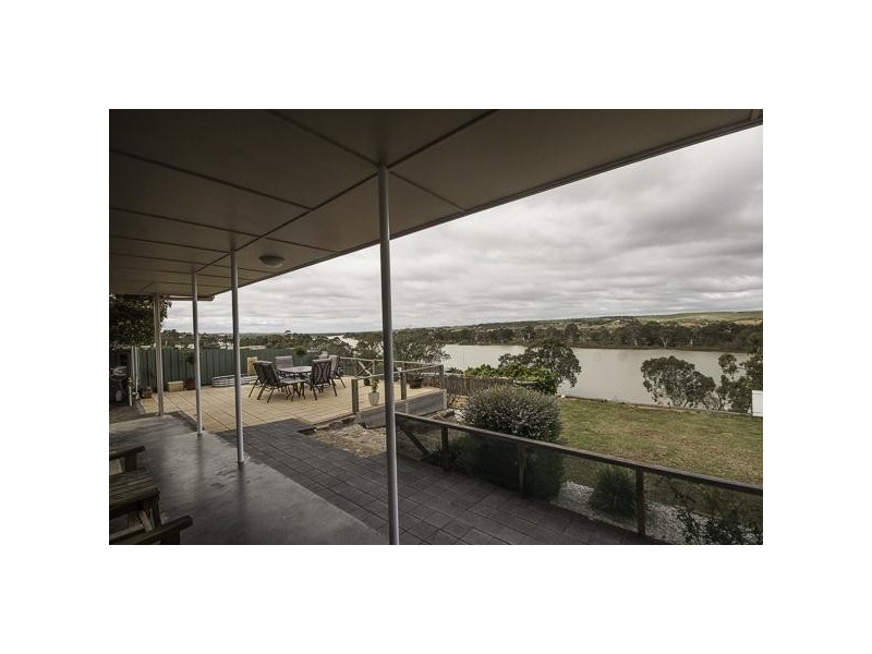 No 13 Esmerelda Street, Mannum SA 5238