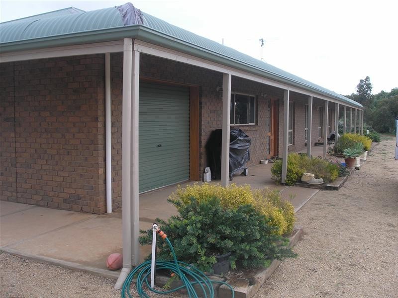 60 Needles Road ‘AMELIA HEIGHTS’, Caloote SA 5254