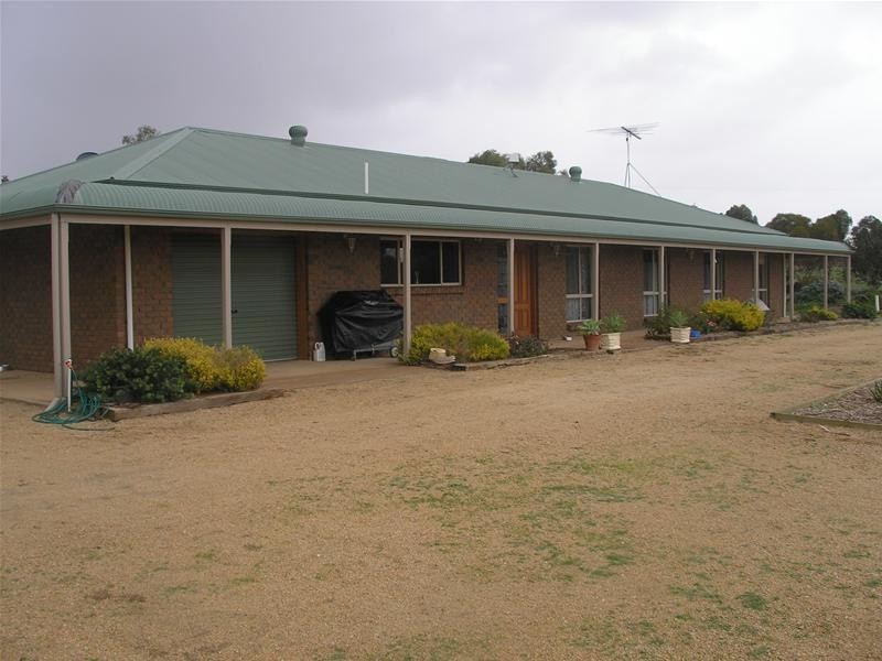 60 Needles Road ‘AMELIA HEIGHTS’, Caloote SA 5254