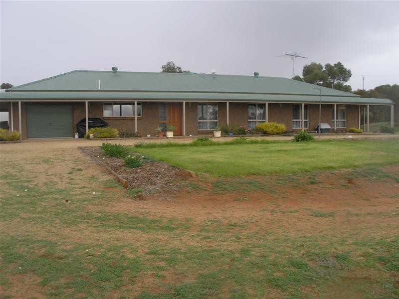 60 Needles Road ‘AMELIA HEIGHTS’, Caloote SA 5254