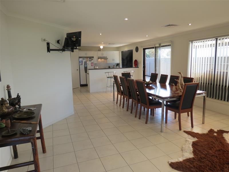 10 Walker Avenue, Mannum SA 5238