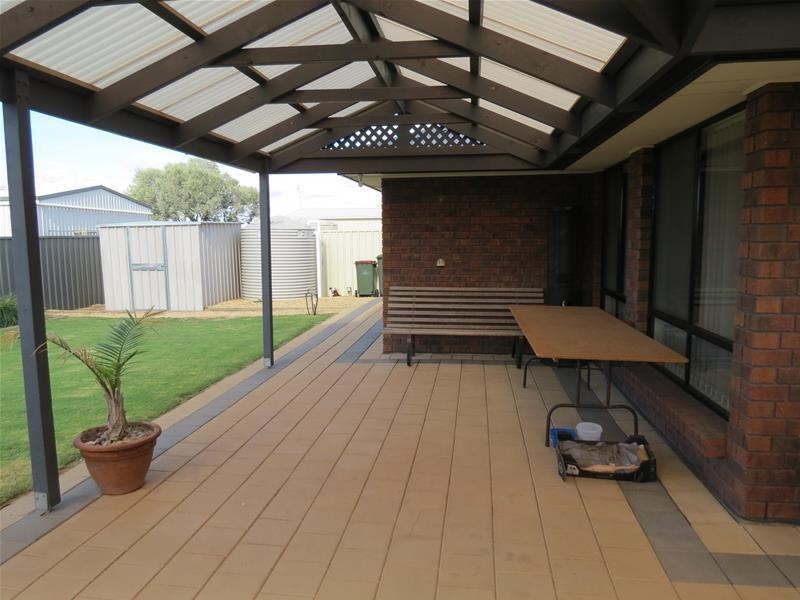 10 Walker Avenue, Mannum SA 5238