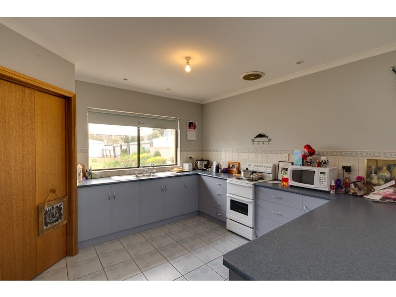 8 Clara Street, Murray Bridge SA 5253